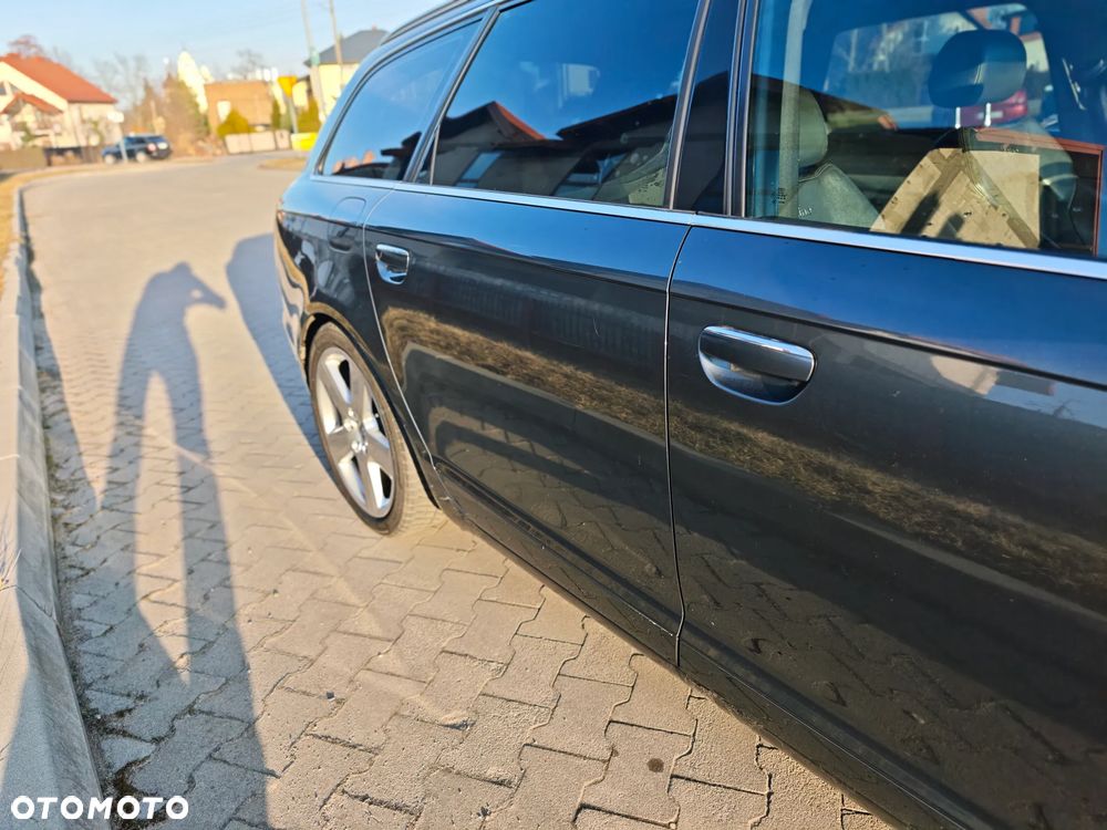 Audi A6 Avant 3.2 FSI Quattro Tiptronic - 10