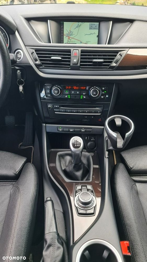 BMW X1 sDrive20d EfficientDynamics Edition xLine - 20