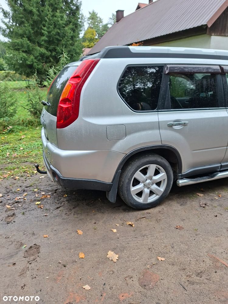 Nissan X-Trail 2.0 dCi 4x4 DPF SE - 4