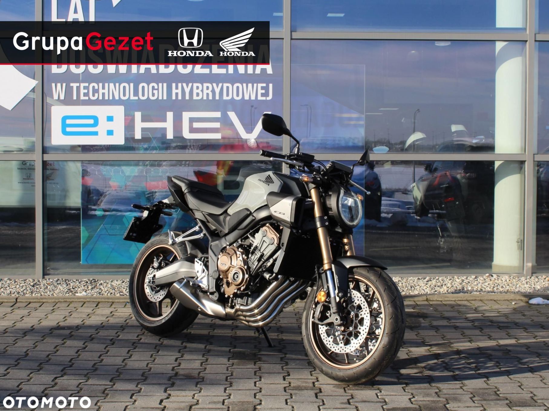 Honda CB - 1