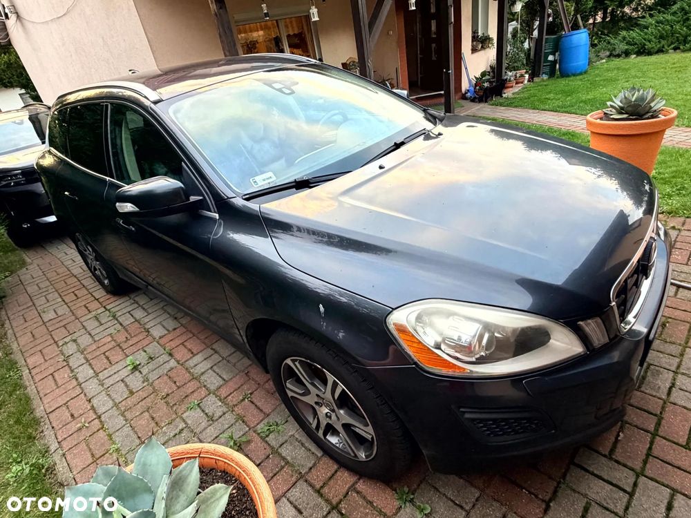 Volvo XC 60 T6 AWD Momentum - 3