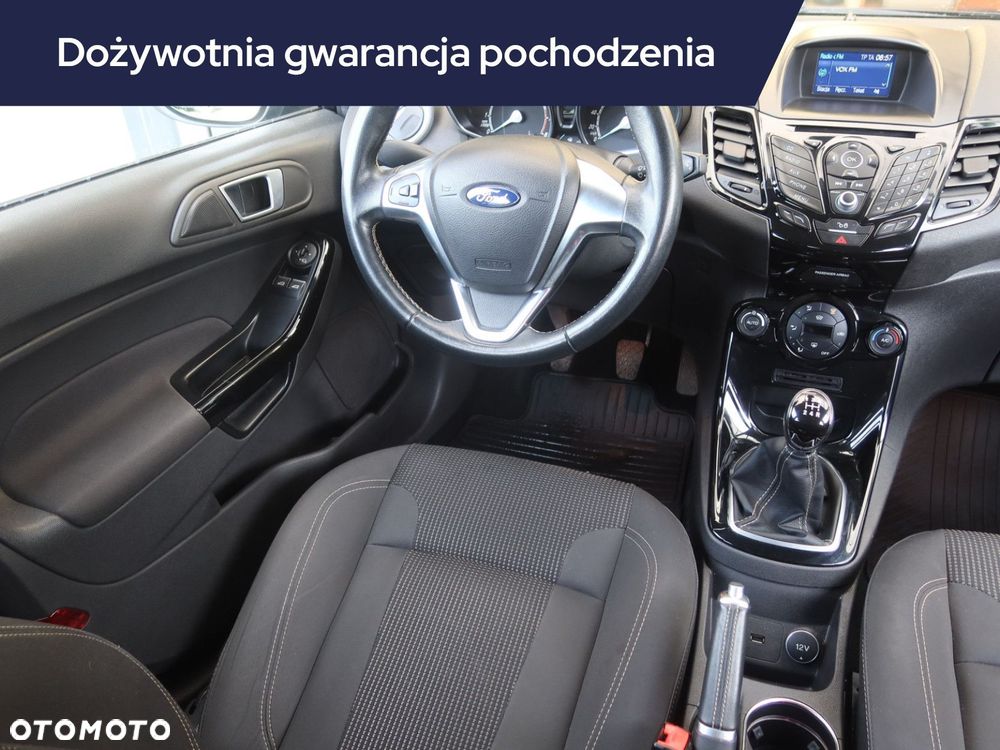 Ford Fiesta - 9
