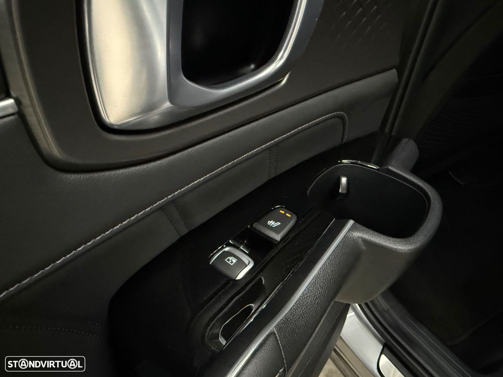 Kia Sorento 1.6 T-GDI HEV Concept - 42