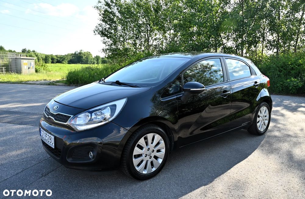 Kia Rio - 2