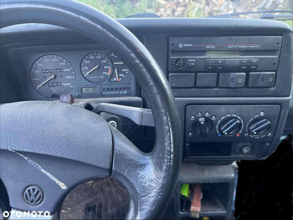 Volkswagen Polo - 5