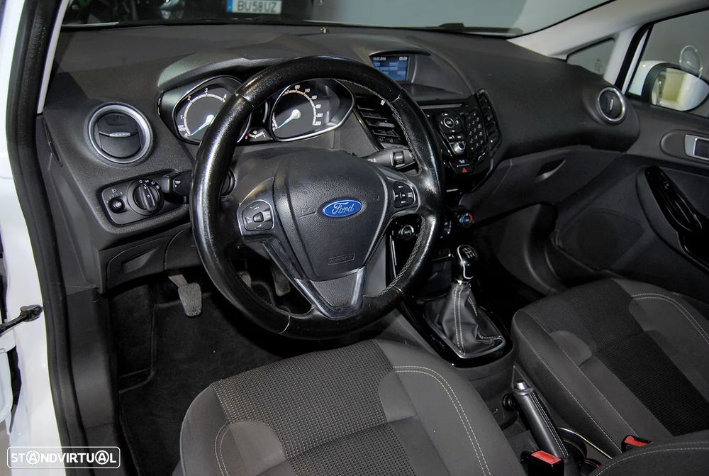 Ford Fiesta 1.5 TDCi Titanium - 14