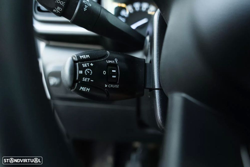 Citroën C3 1.2 PureTech Feel Pack - 19