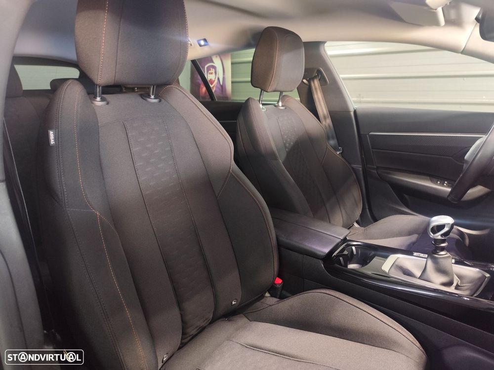 Peugeot 508 1.5 BlueHDi Allure - 26