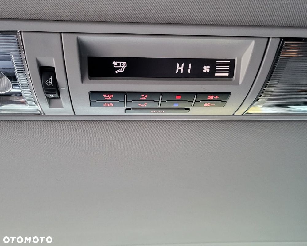 Volkswagen Multivan 2.0 TDI L1 Highline DSG - 10