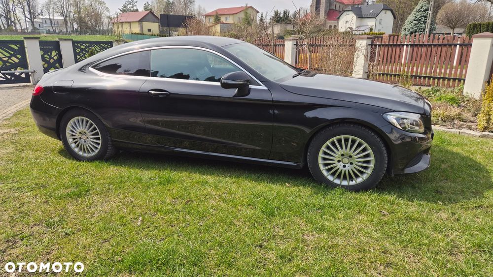 Mercedes-Benz Klasa C 220 d 9G-Tronic - 8