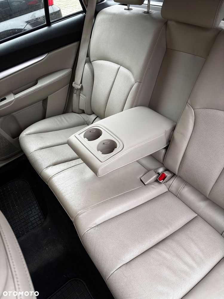 Subaru Legacy 2.0 D Comfort Navi - 9