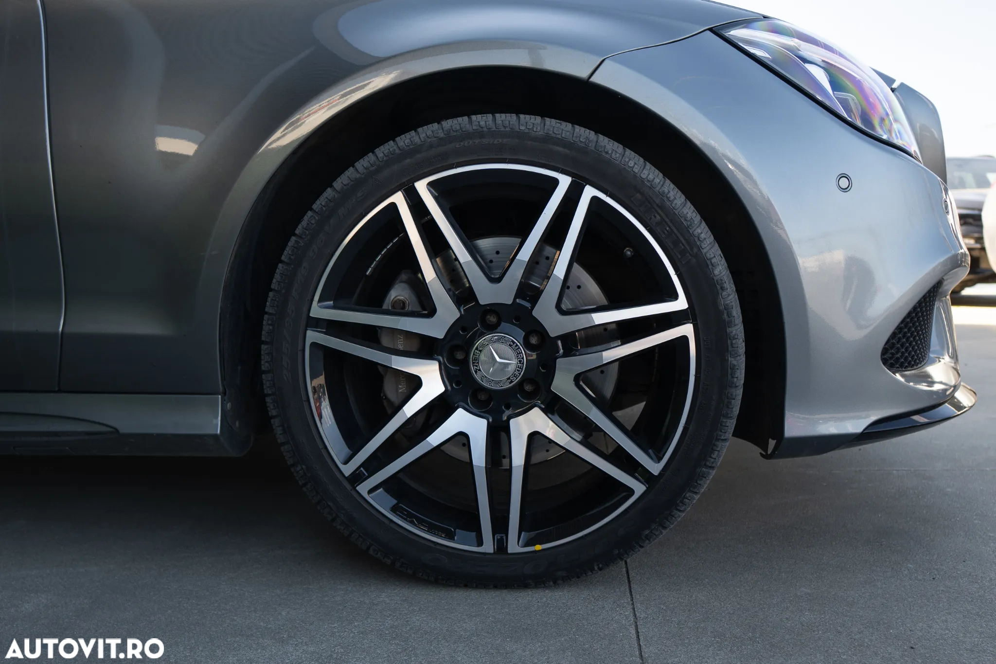 Mercedes-Benz CLS 350 d 4MATIC Aut - 6
