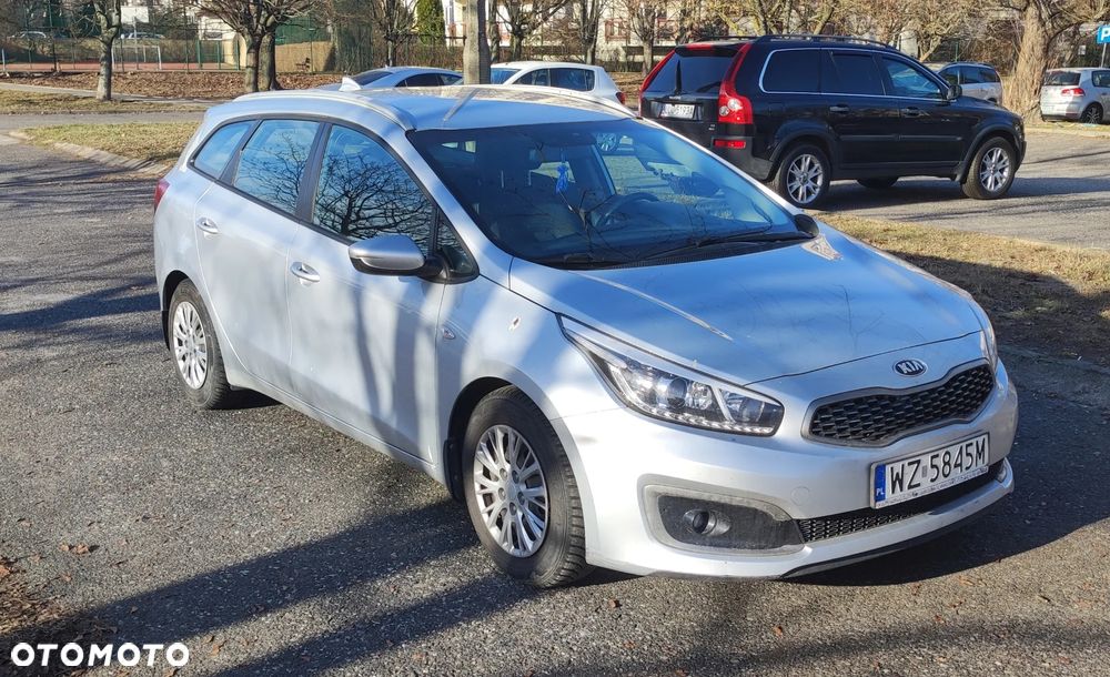 Kia Ceed 1.6 CRDi L - 6