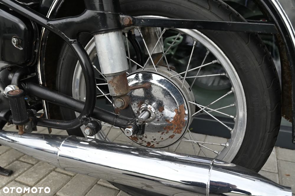 BMW R - 33