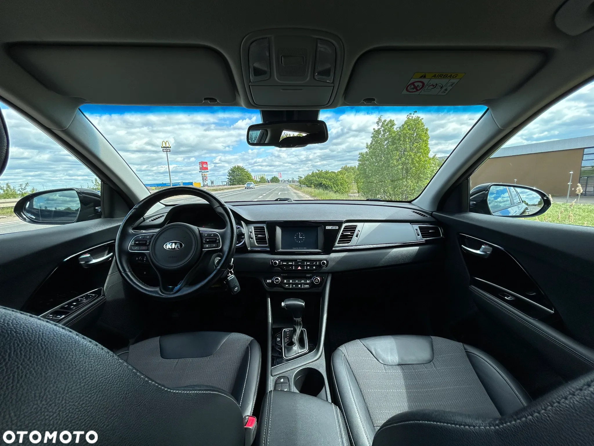 Kia Niro 1.6 GDI Hybrid M - 9