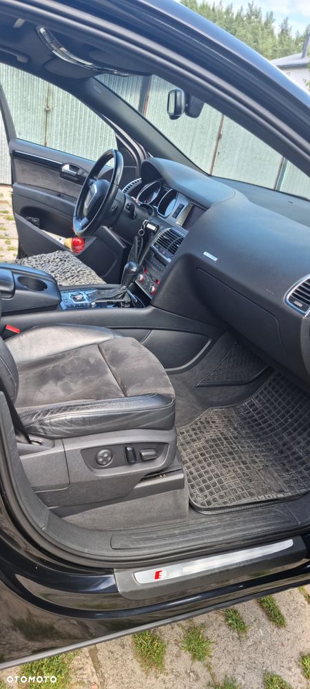 Audi Q7 - 10