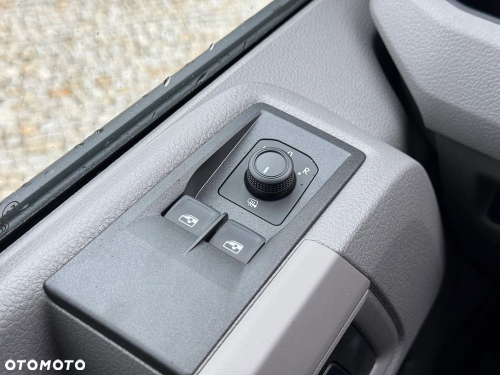 Volkswagen Crafter Maxi Furgon - 31