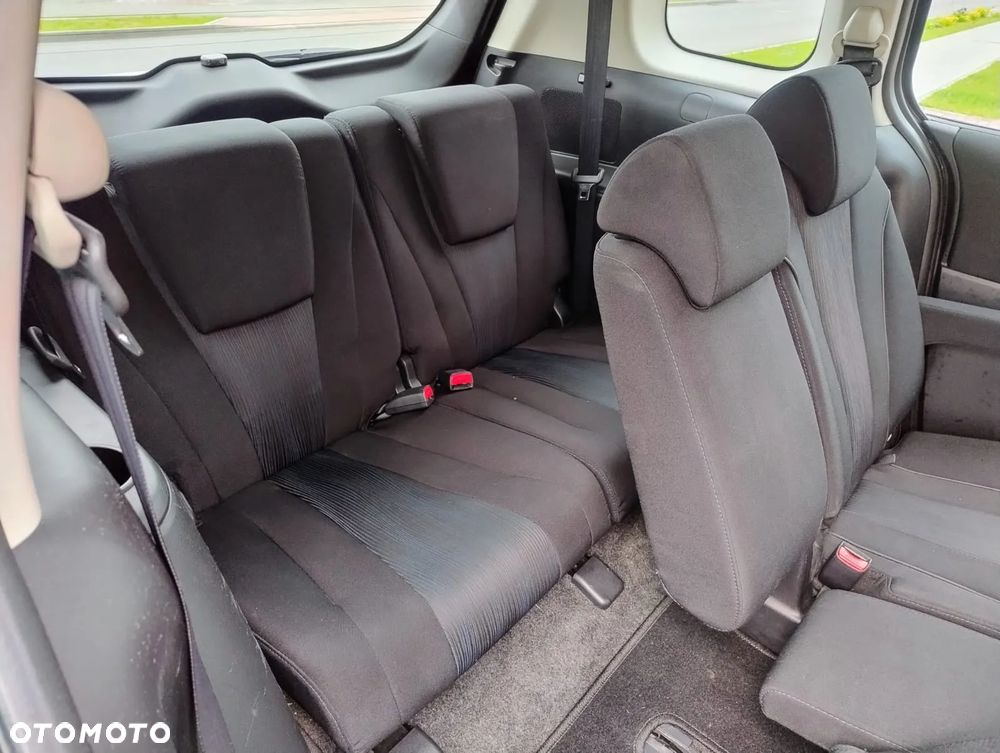 Mazda 5 1.6 CD Navi + - 8