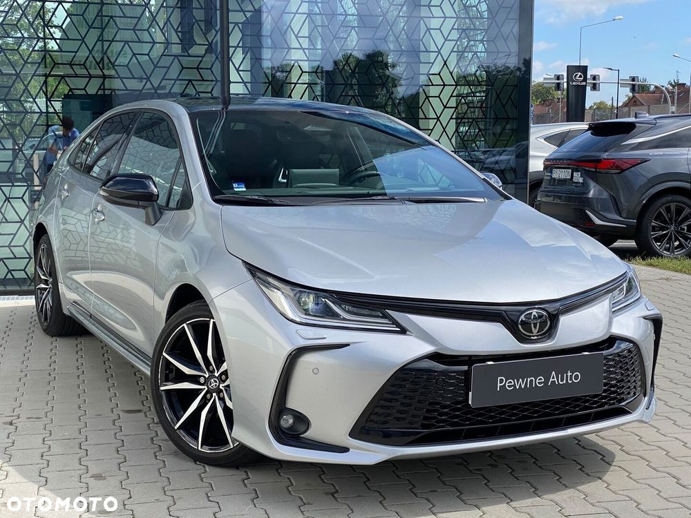 Toyota Corolla 1.8 Hybrid GR Sport Dynamic - 10