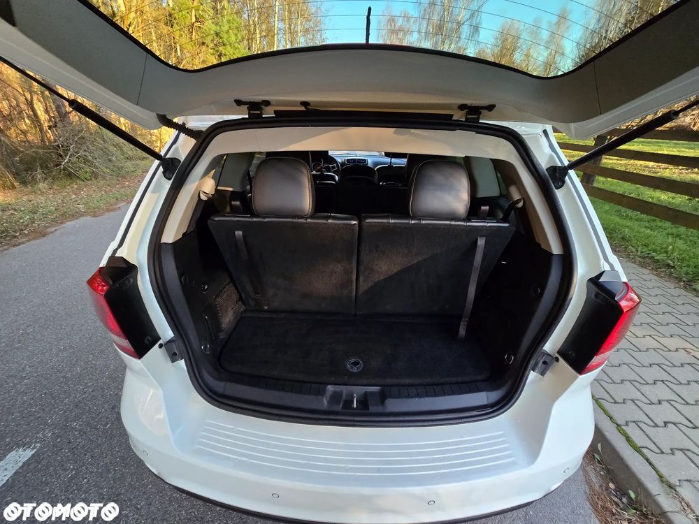 Fiat Freemont 2.0 Multijet Lounge - 16