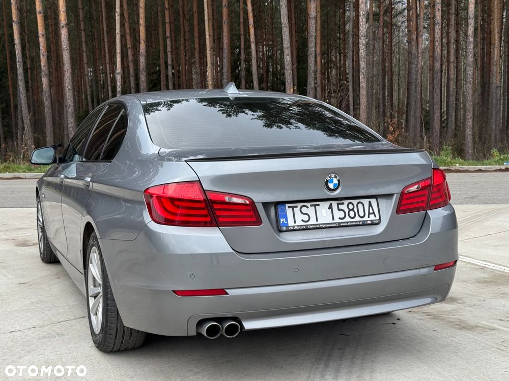 BMW Seria 5 525d xDrive Sport-Aut - 6