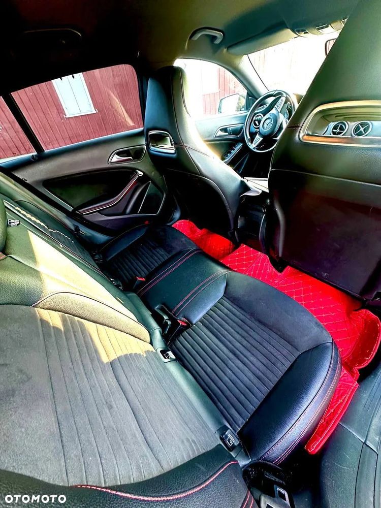 Mercedes-Benz CLA 220 (CDI) d 4-Matic - 3
