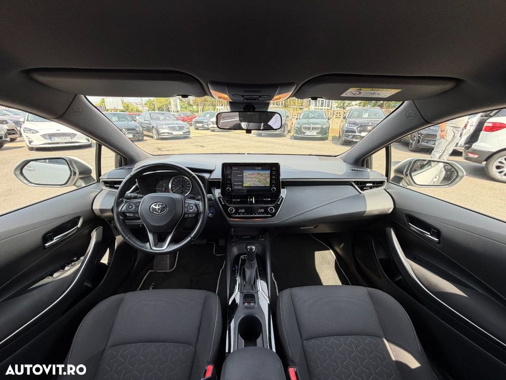 Toyota Corolla 1.8 HSD Business - 7