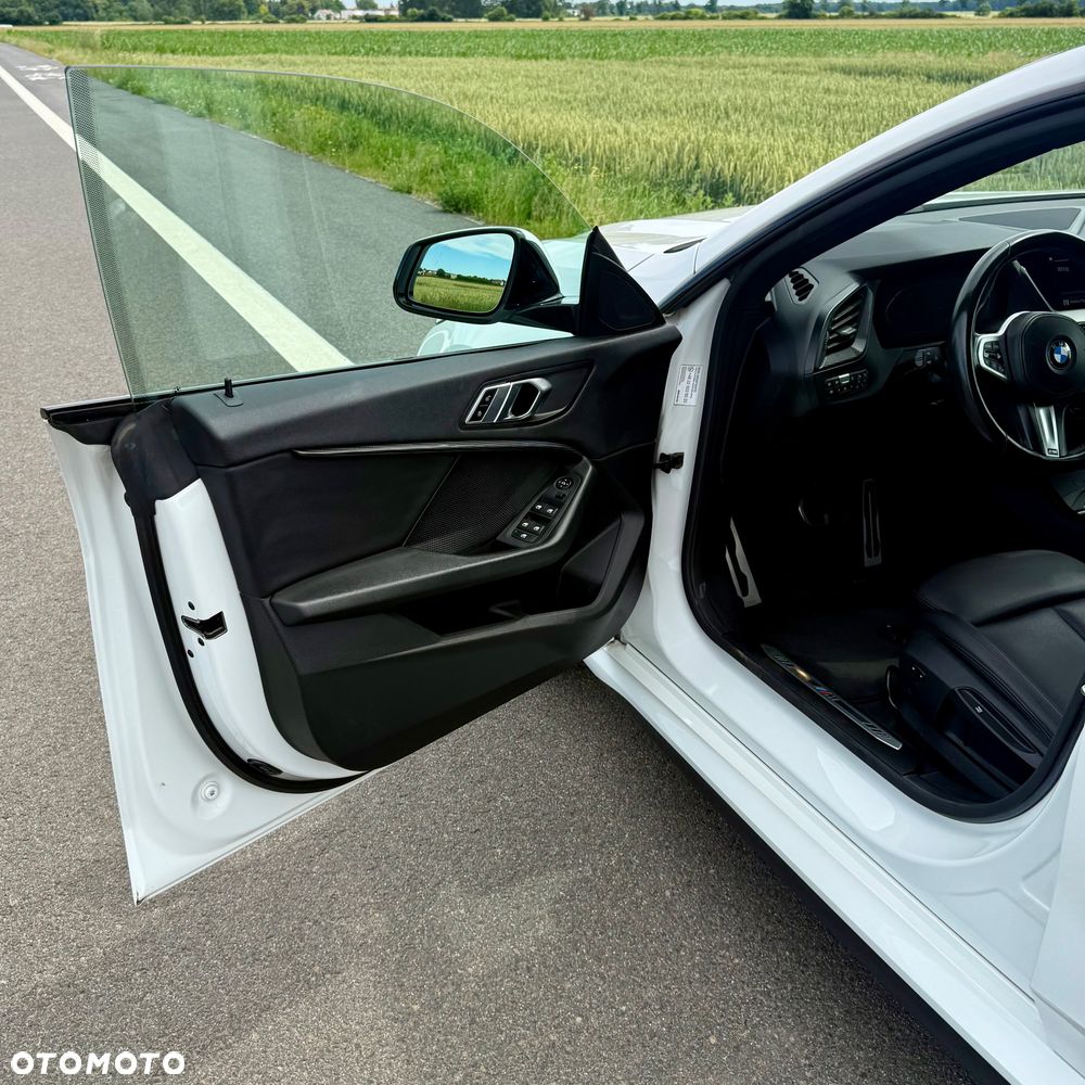 BMW Seria 2 218i - 15