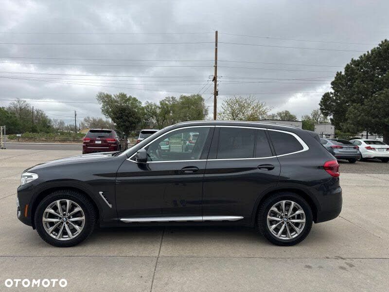 BMW X3 xDrive30i Advantage - 10