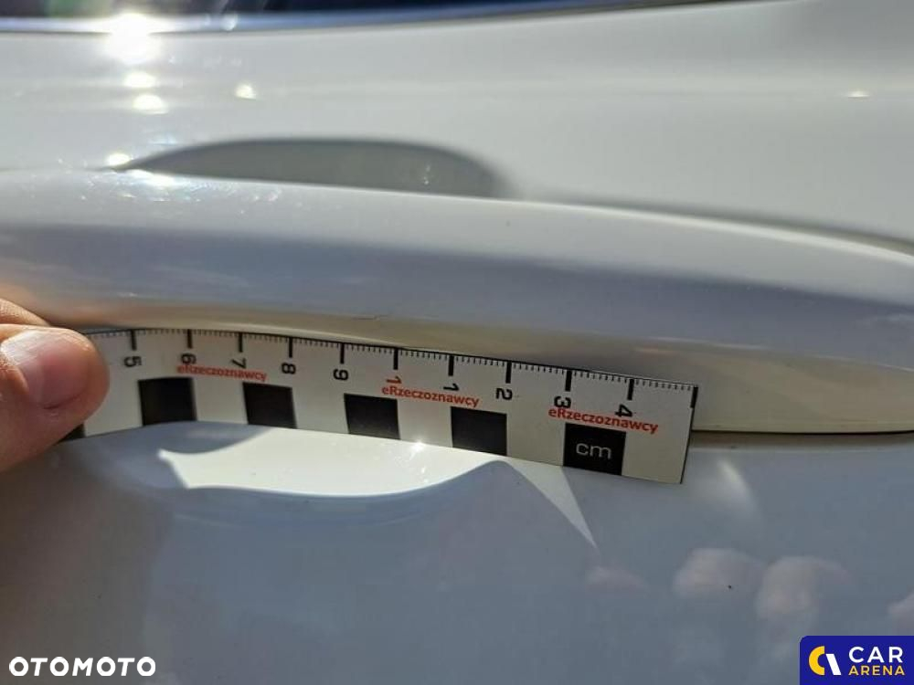 Toyota Camry - 36