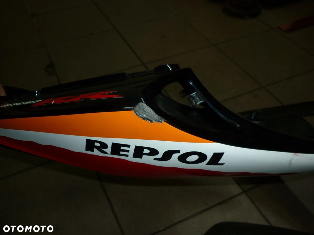 Szyba Honda CBR 1000RR rok 2007 - 8