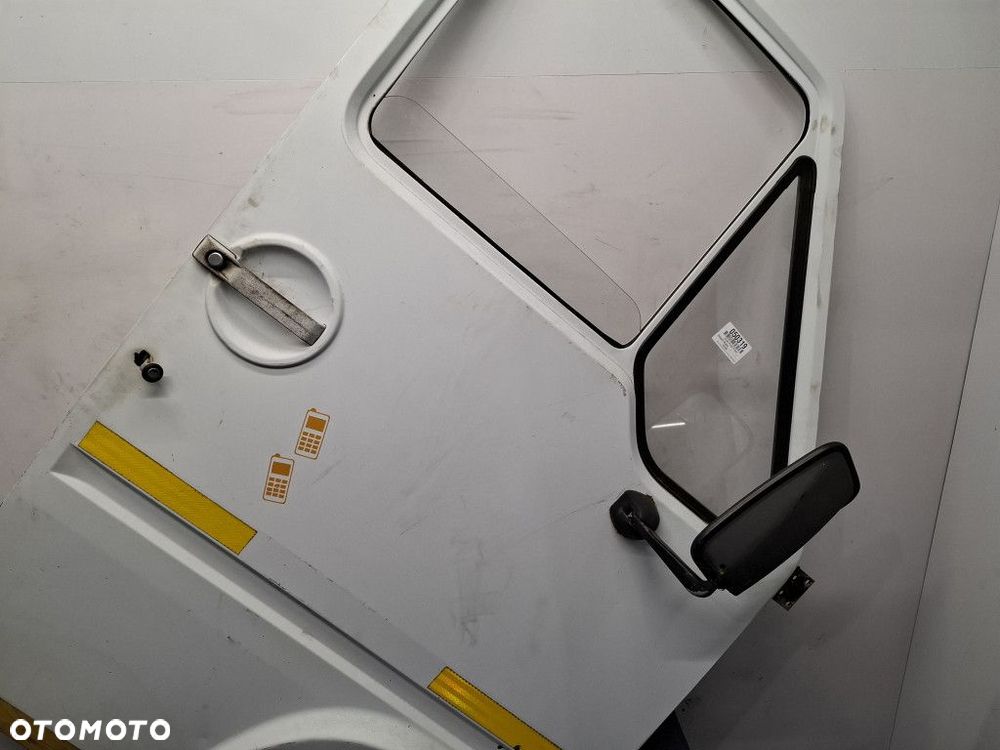 RENAULT MASTER I 1996 DRZWI PRZÓD PRAWE - 4