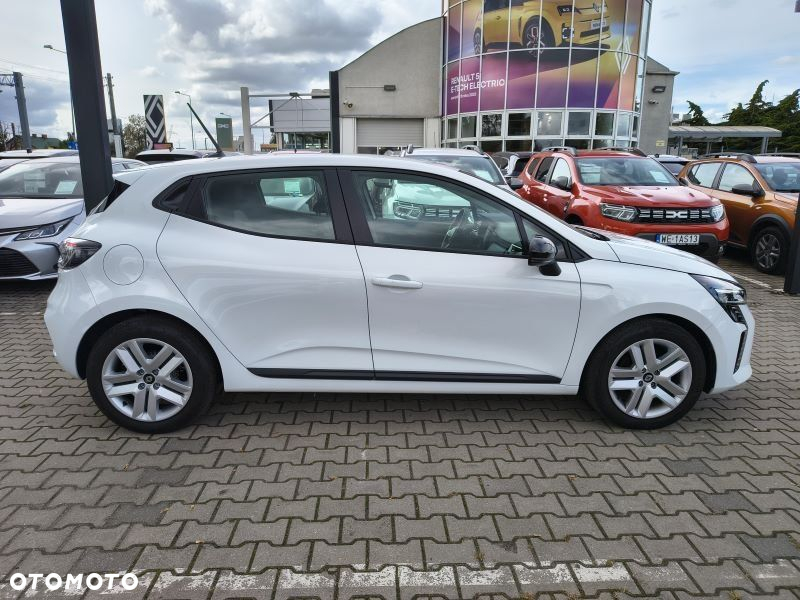 Renault Clio - 6