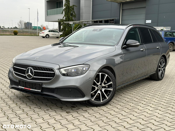 Mercedes-Benz Klasa E 220 d T 9G-TRONIC Avantgarde