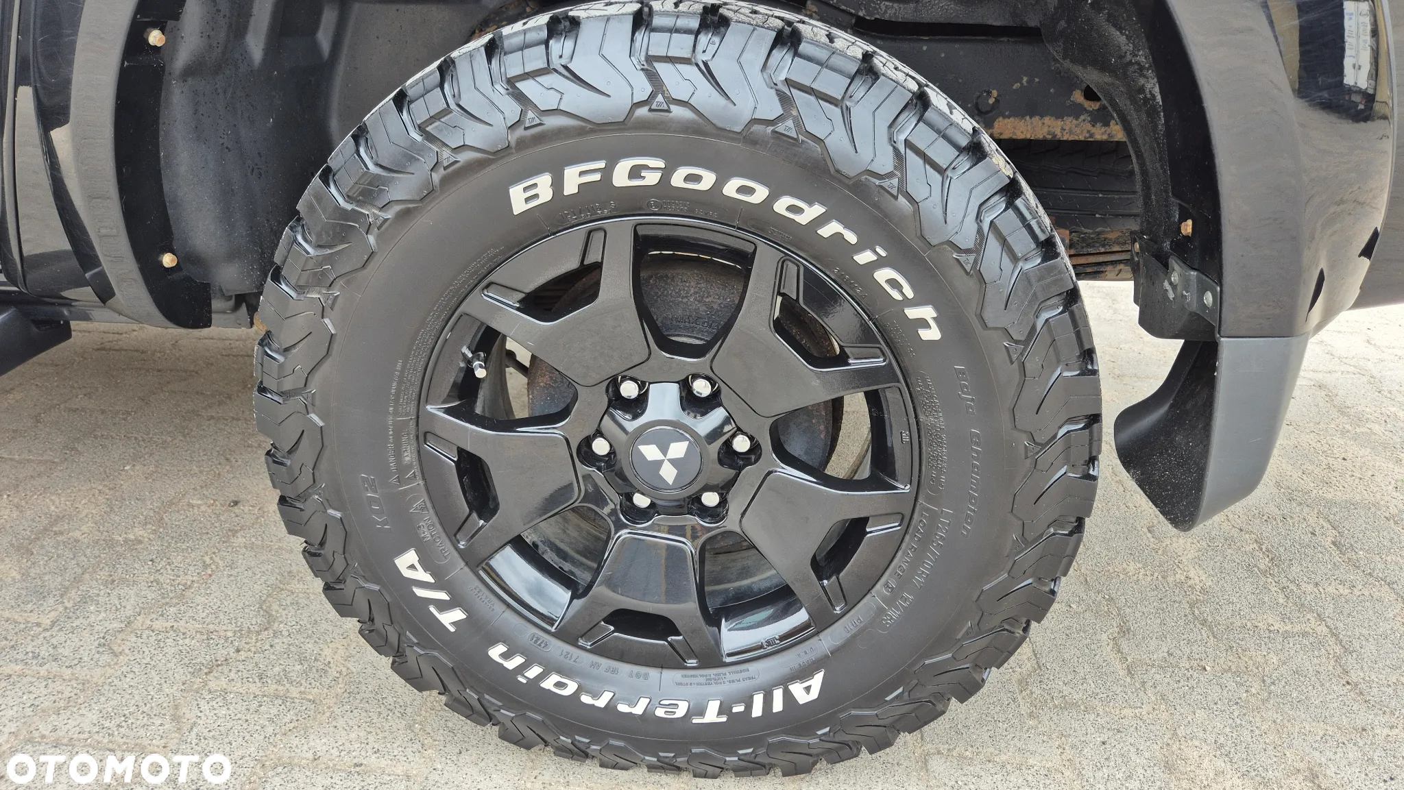 Mitsubishi L200 2.5 DID Intense - 28