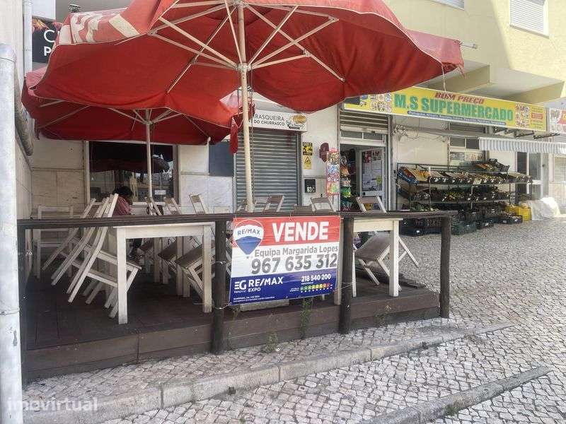 Churrasqueira/Restaurante com esplanada Queluz - Grande imagem: 2/6