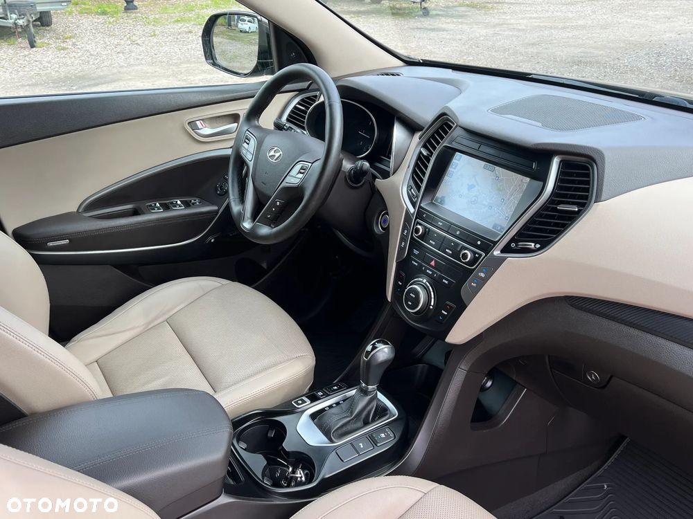 Hyundai Santa Fe 2.0 CRDi Executive 4WD - 19