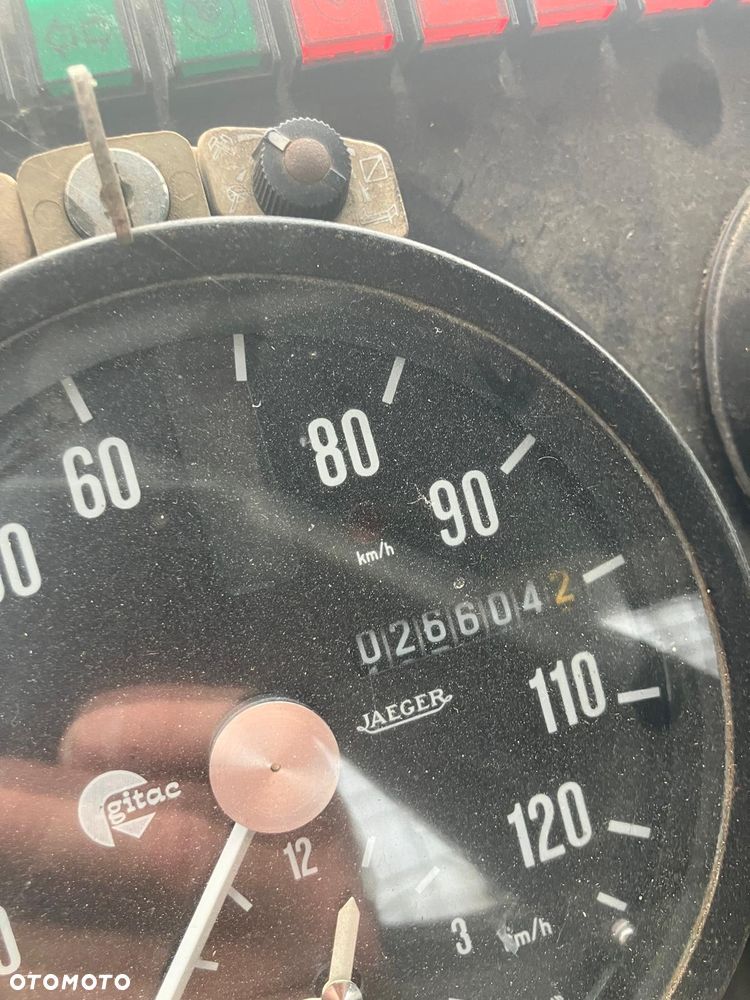 Renault BRIMONT 4X4X4 - 8