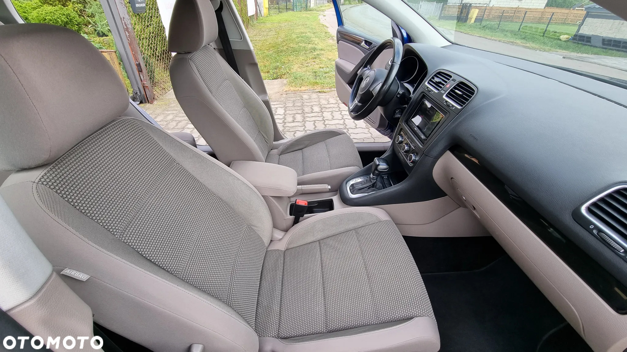Volkswagen Golf 1.6 DSG Comfortline - 13