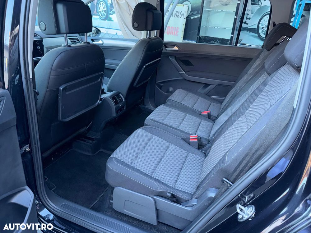 Volkswagen Touran 1.5 TSI DSG Comfortline - 7