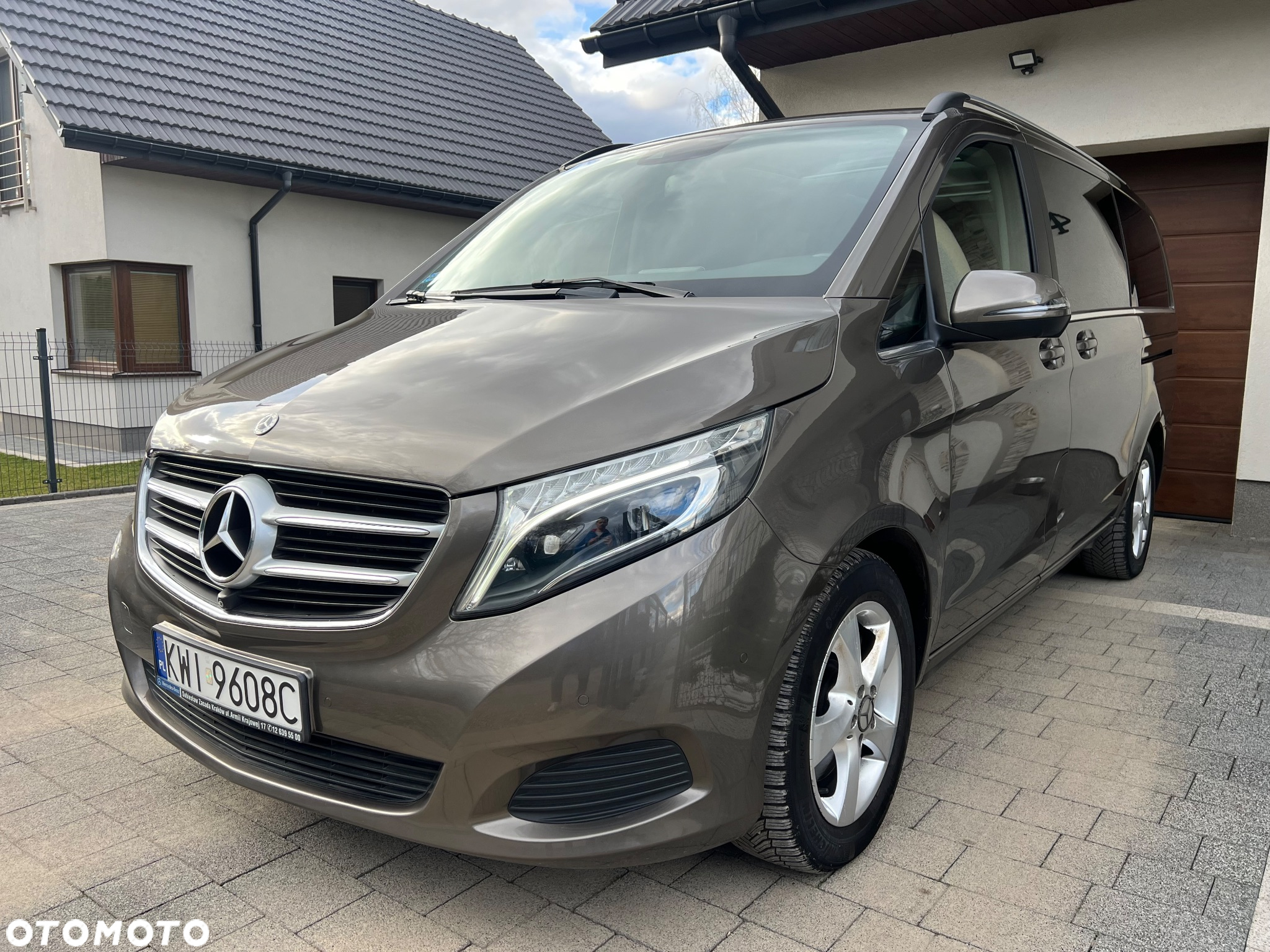 Mercedes-Benz Klasa V 250 (BlueTEC) d Avantgarde 7G-Tronic (d³ugi) - 3