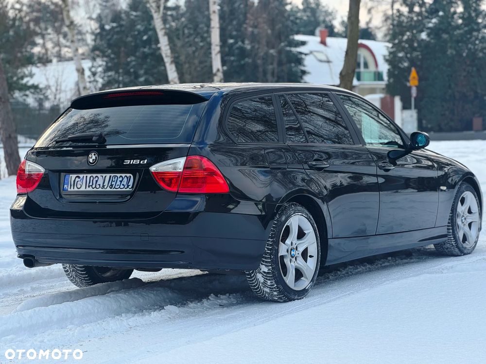 BMW Seria 3 318d DPF Edition Lifestyle - 15