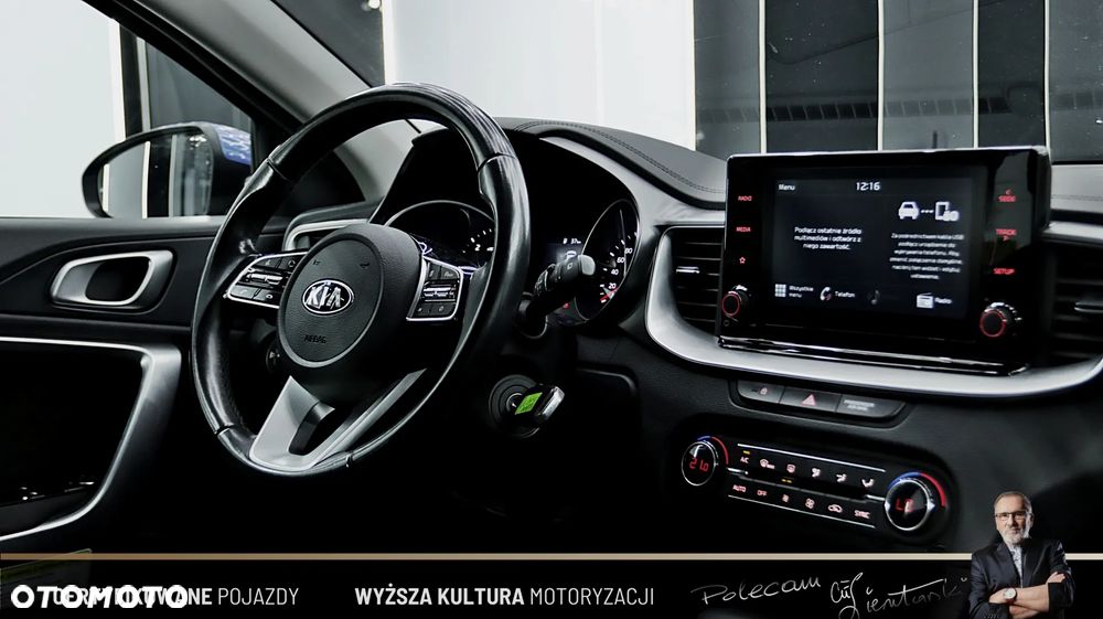 Kia Ceed 1.6 CRDi SCR M DCT - 17