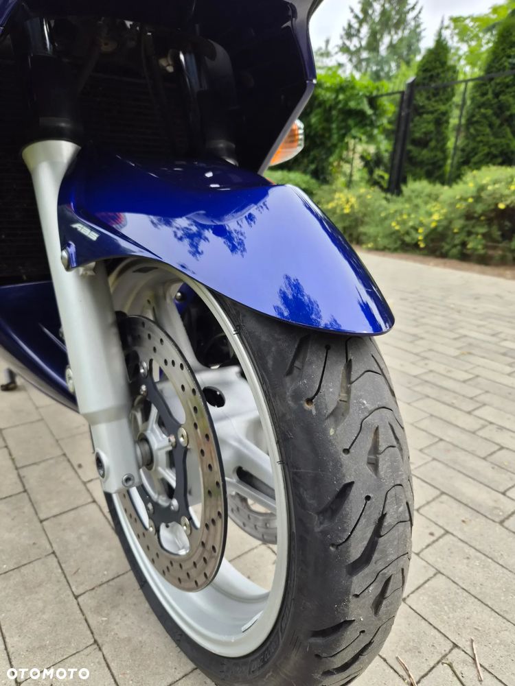 Yamaha FJR - 10