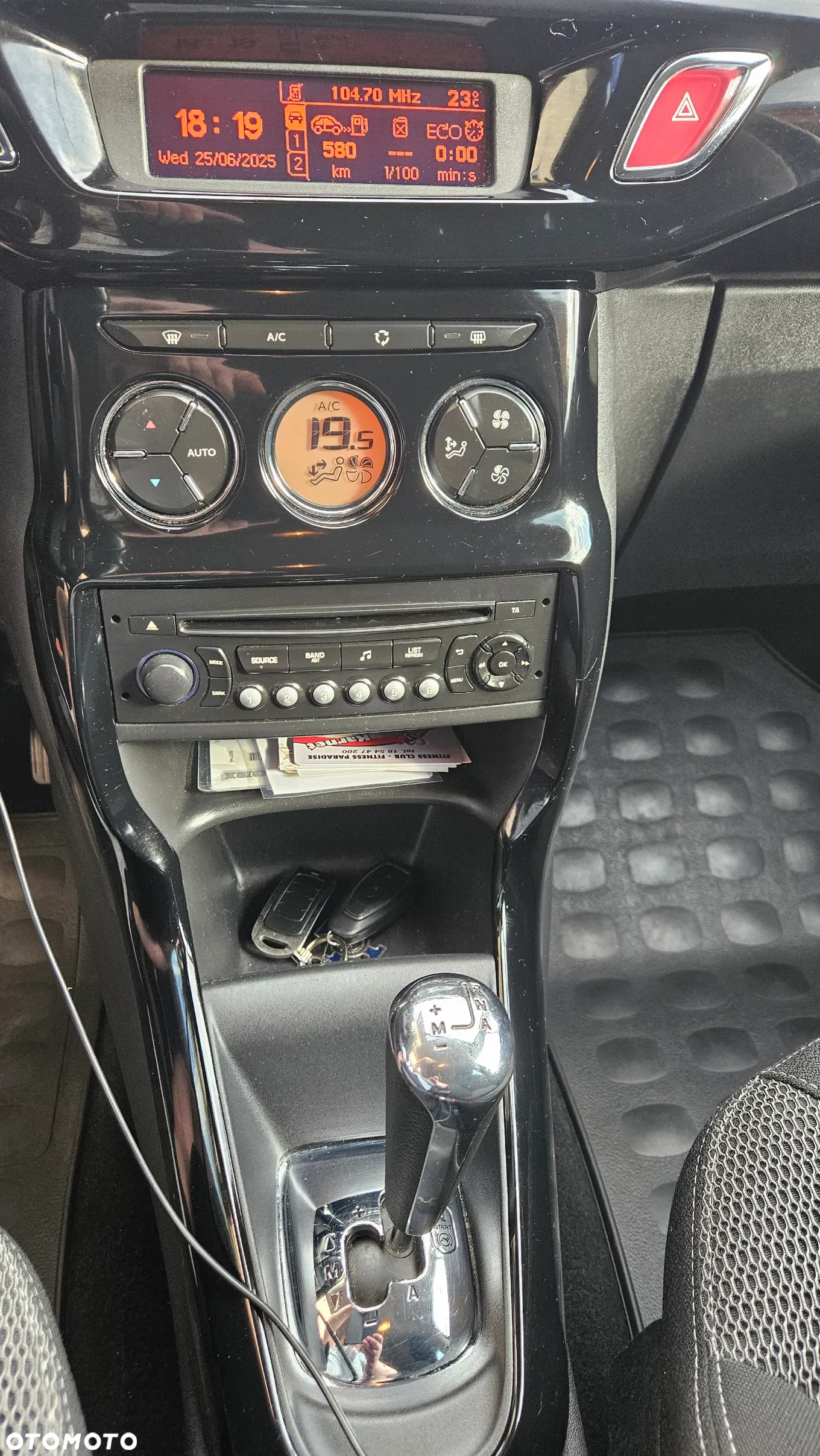 Citroën C3 e-HDi 70 EGS Selection - 16