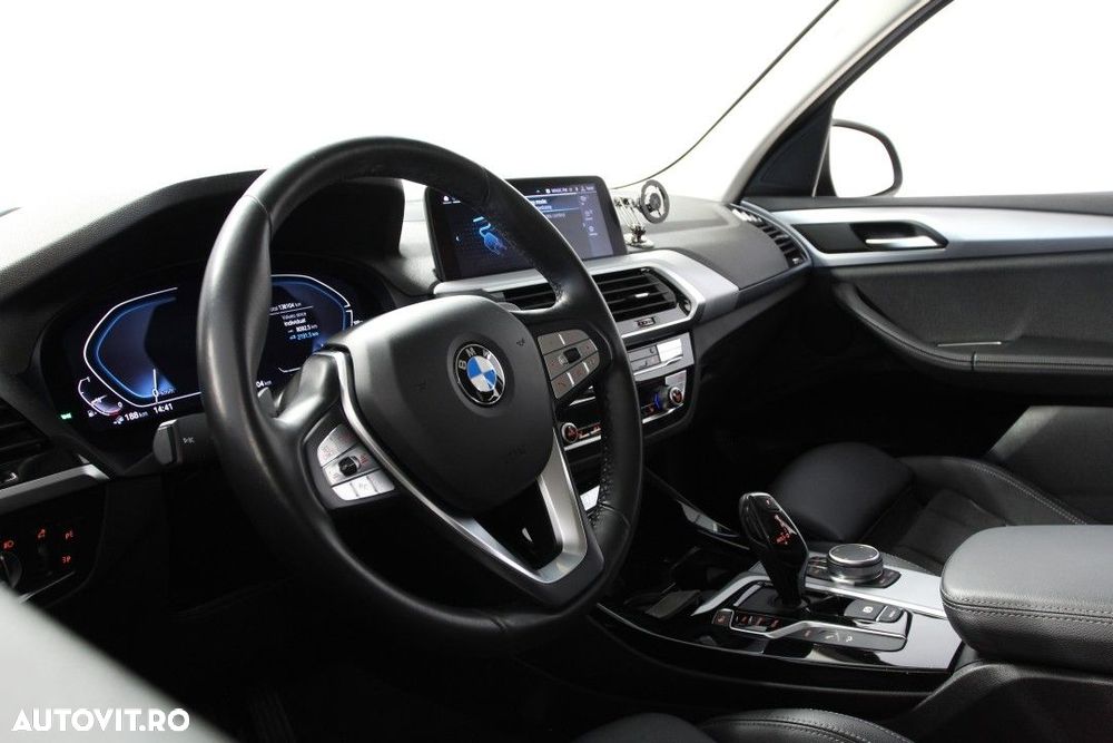 BMW X3 2020 — imagine 10