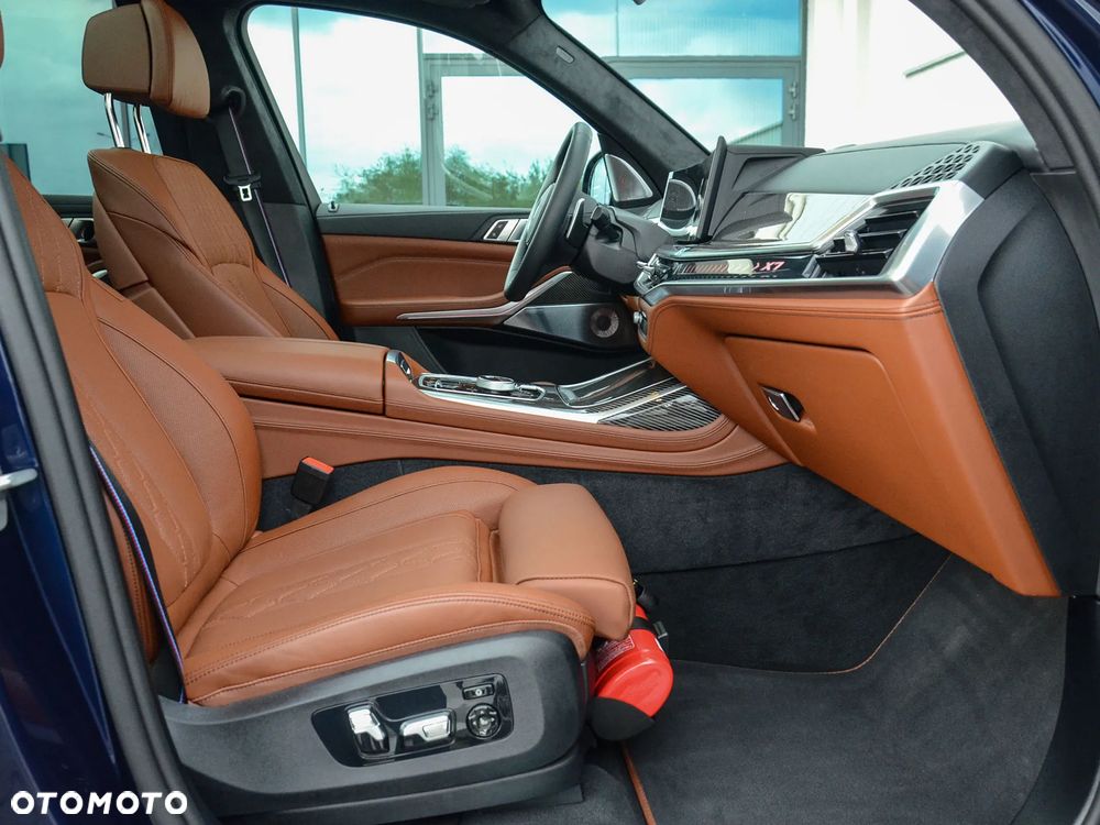 BMW X7 xDrive40d mHEV M Sport sport - 32
