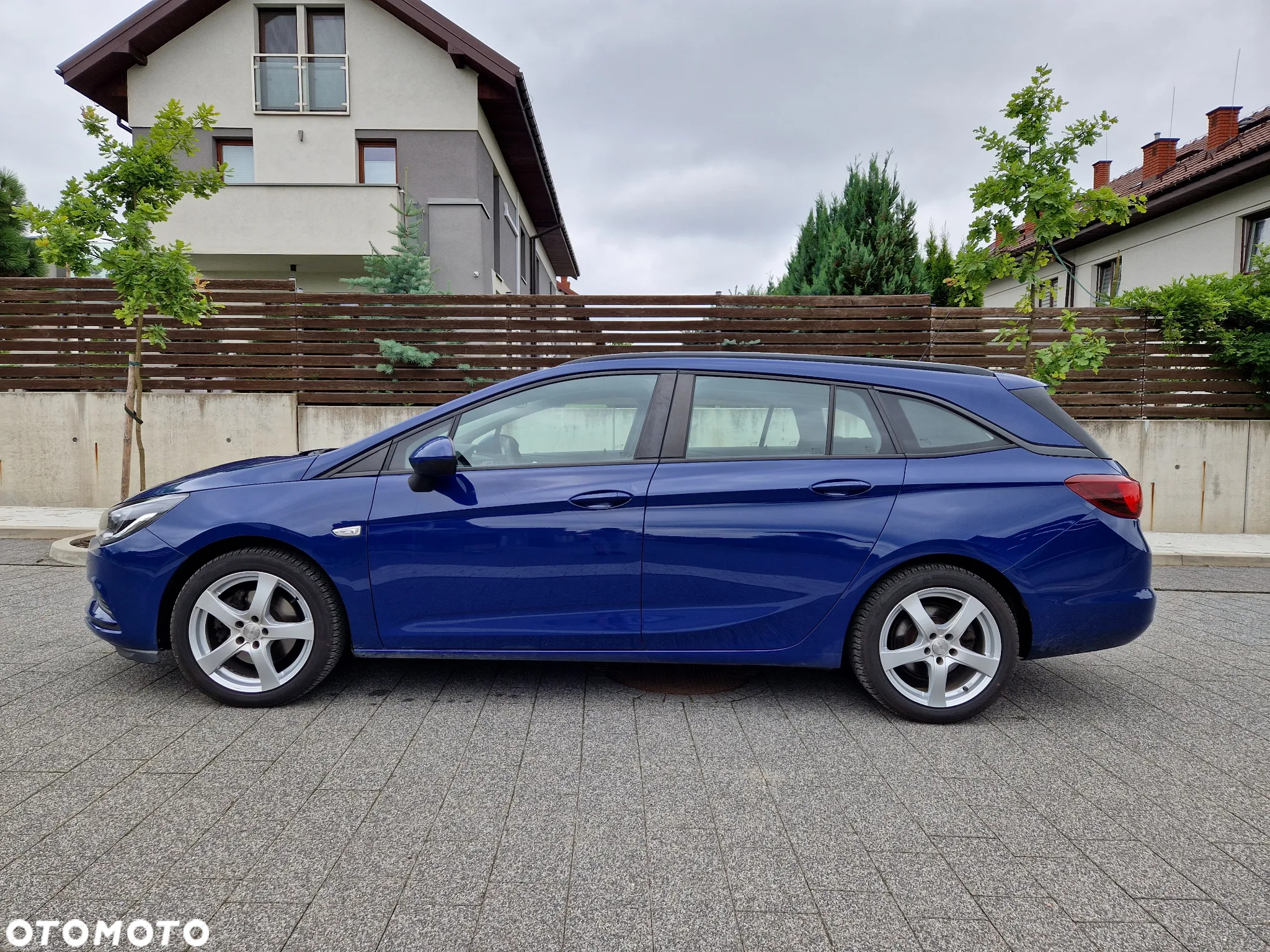 Opel Astra 1.6 CDTI Automatik Sports Tourer Active - 4