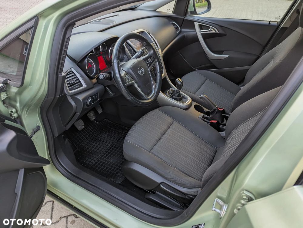 Opel Astra 1.4 T Active - 26