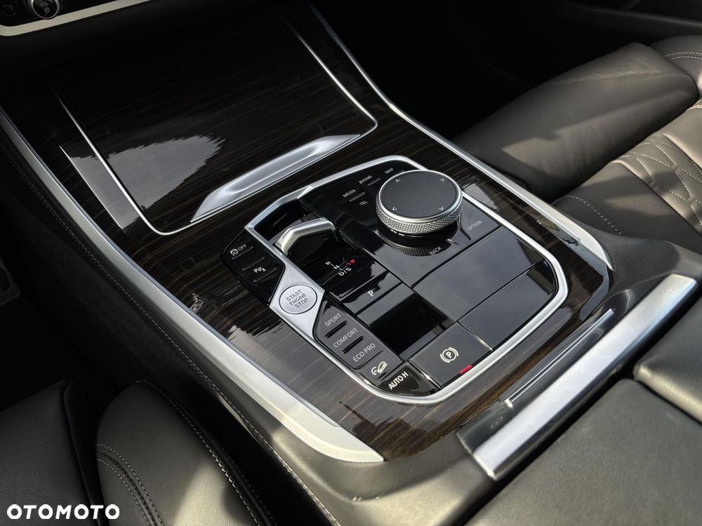 BMW X5 2024